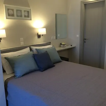 Apart Otel Fomithea 3*