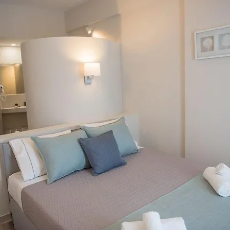 Hotel apartamentowy Fomithea 3*
