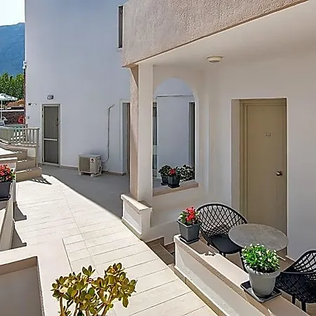Fomithea Hotel-new Kamári