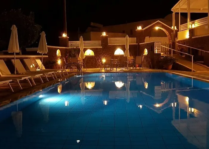 Fomithea Hotel-new מלון