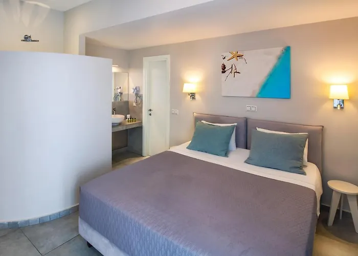 מלון Fomithea Hotel-new