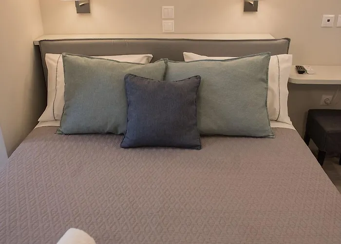 Fomithea Hotel-new 3*