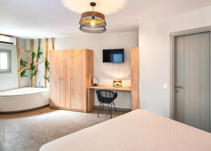 Отель Fomithea Hotel-new Камари